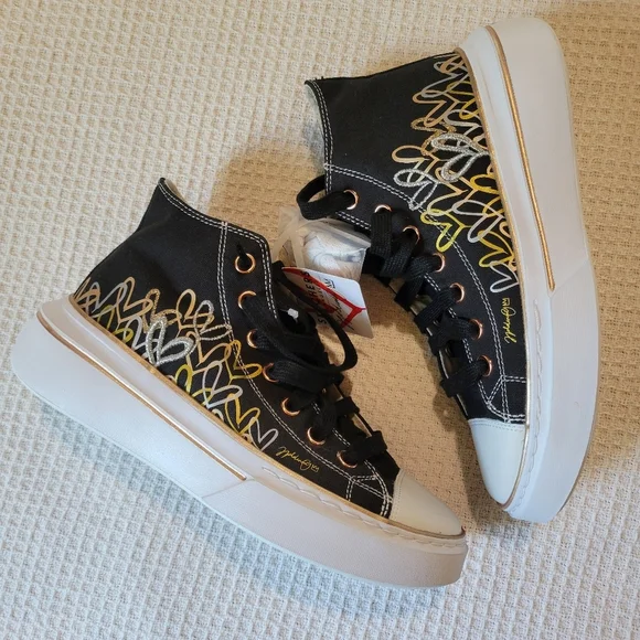 Skechers Black and White Women's Sneakers - Picture 8 of 10